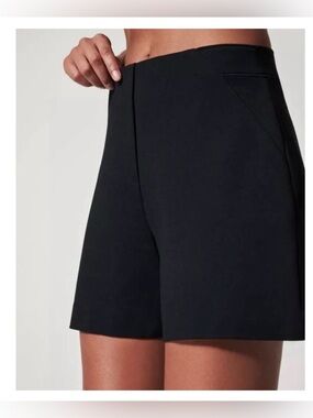 Spanx The Perfect A-Line Short Black Pull-On Ponte Stretch Smoothing medium